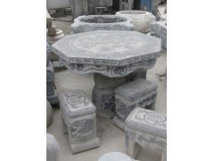 藝術(shù)與自然的交融 石桌椅雕塑工藝的設(shè)計之美